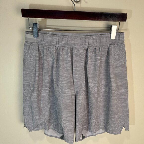 Lululemon Men's gray marled stretch running Gym Shorts Medium M 5.5" inseam - Picture 1 of 5